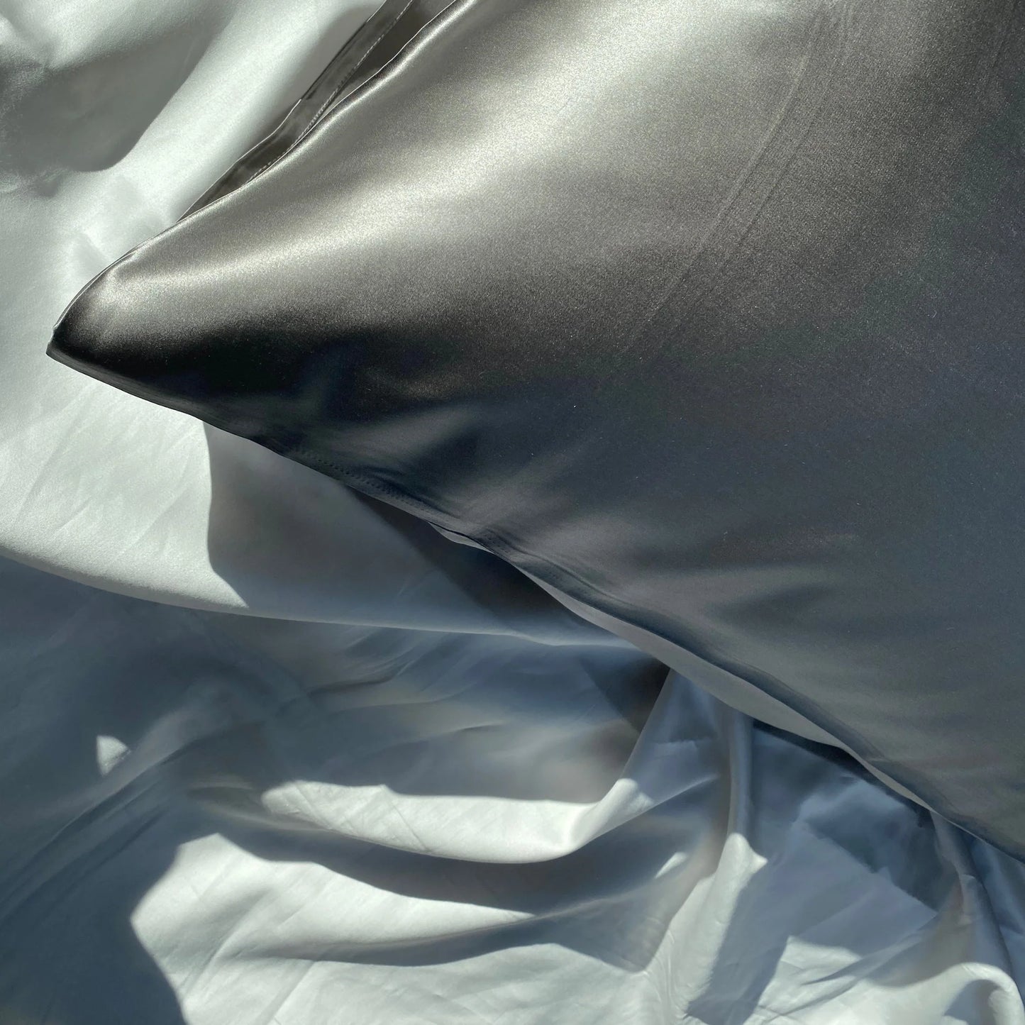 Federa Glossy Luxury